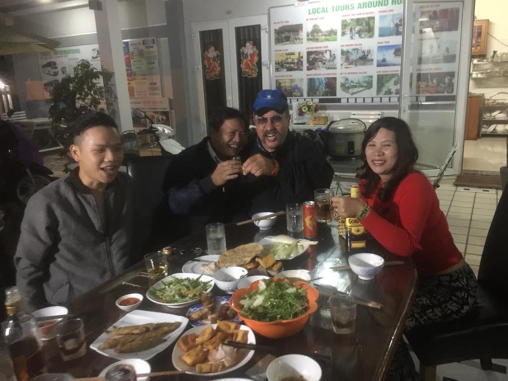 河畔陶器度假村 会安 外观 照片